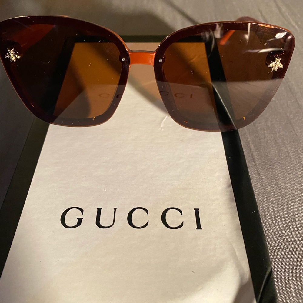 Women sunglasses
